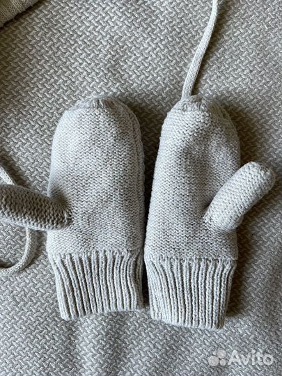 Шапка и варежки hm 98