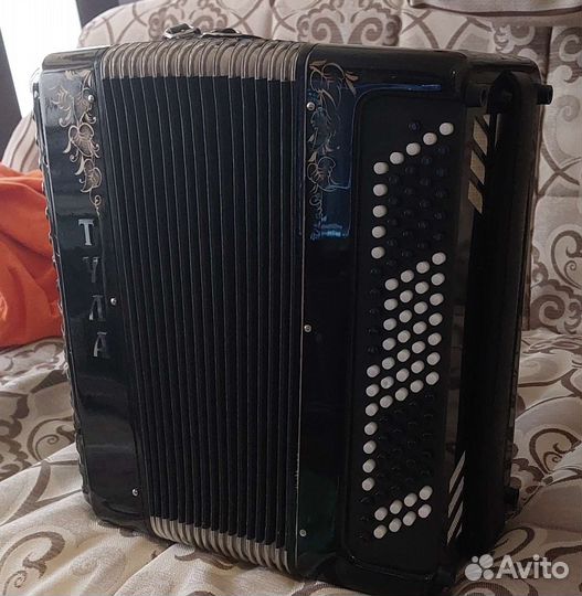 Баян Тульская гармонь