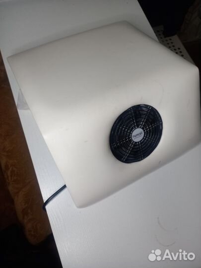 Пылесос для маникюра