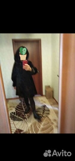 Шуба мутоновая,с норкой