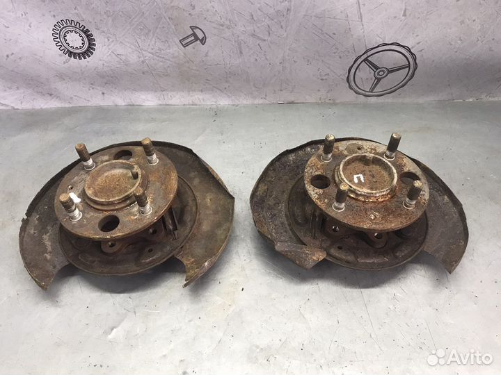 Ступица задняя Kia Magentis 2002 г.в