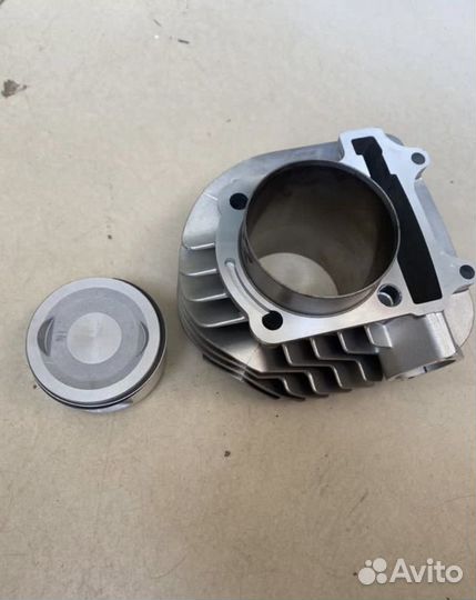 Цилиндр в сборе на 200 кубовые квадроциклы