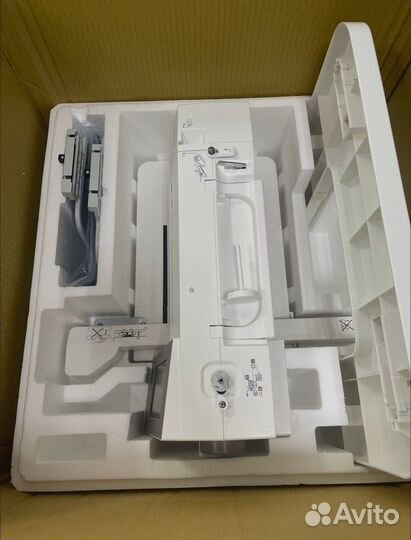 Вышивальная машинка janome mc550e