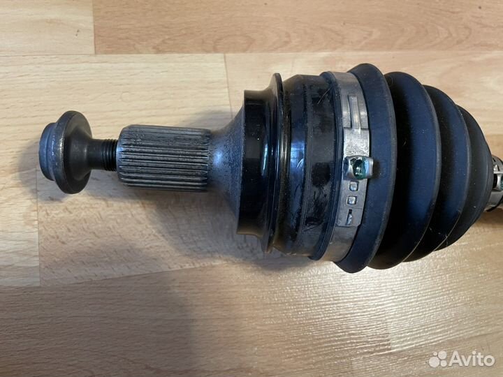 Привод передний левый Mercedes W213 A2133309902