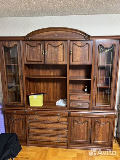 Мебель в зал стенка бу