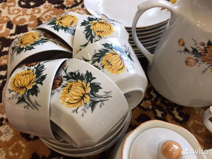 Чайно кофейный сервиз +набор тарелок, СССР