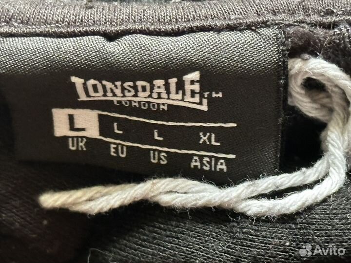 Худи lonsdale