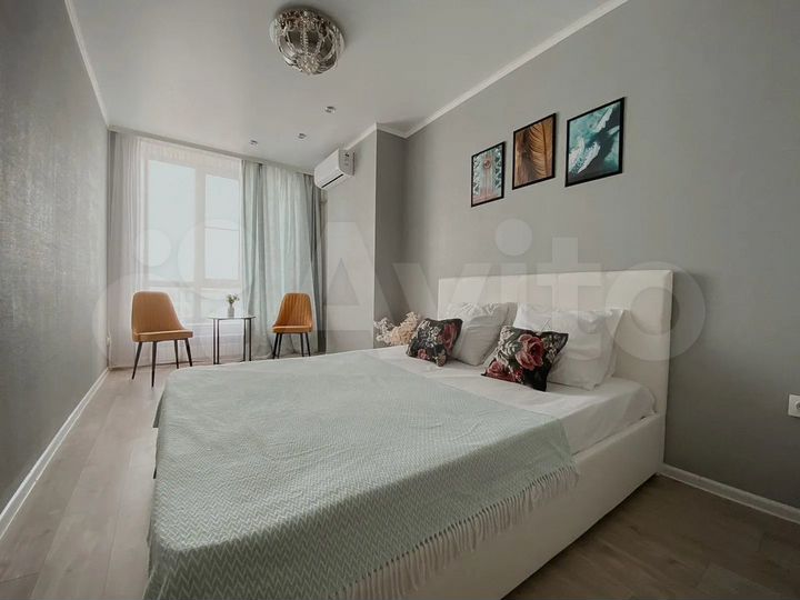 2-к. квартира, 86 м², 10/17 эт.