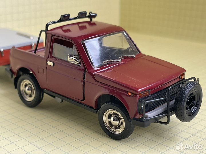 Нива ваз 2121 Пикап с прицепом 1:43