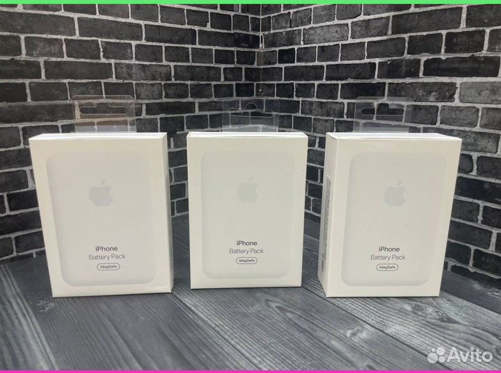 Повербанк Apple для iPhone