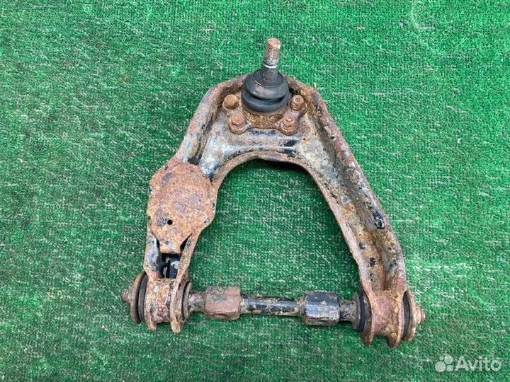 Рычаг подвески верхний передний левый Ssangyong