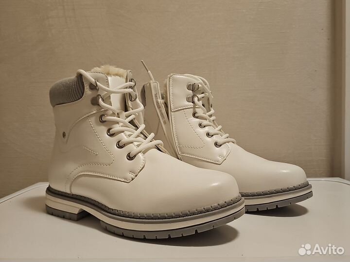Ботинки женские зимние 39 размера