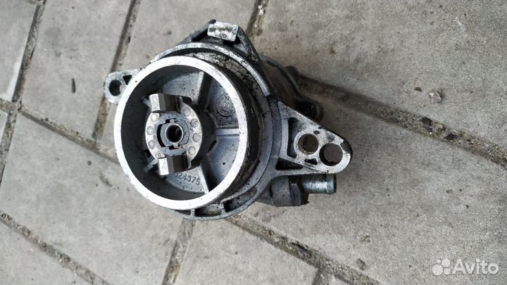 Bmw е46 е39 е53 m57 m47d20 вакуумный насос