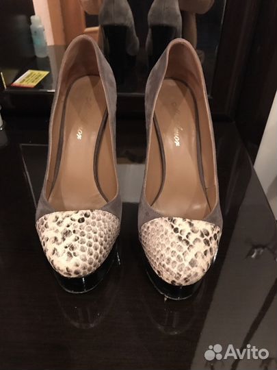 Женские туфли