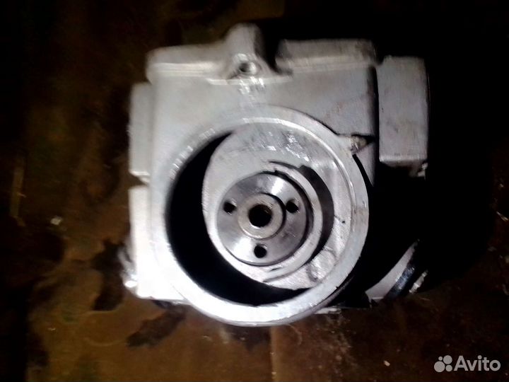 Продам головку