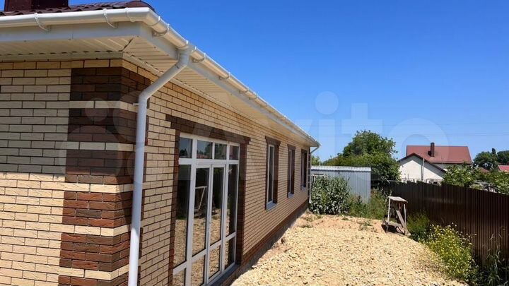 Дом 176 м² на участке 6 сот.