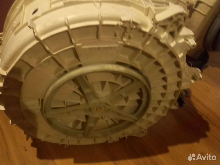 Бак стиральной машины Hotpoint-Ariston