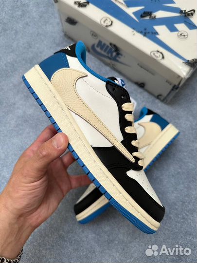 Кроссовки Nike Air Jordan 1 Retro Low Fragment