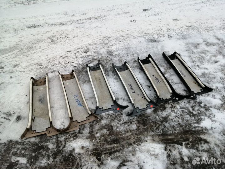 Обшивка центральной стойки низ BMW X5 e53