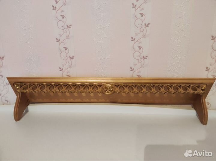 Полка для икон