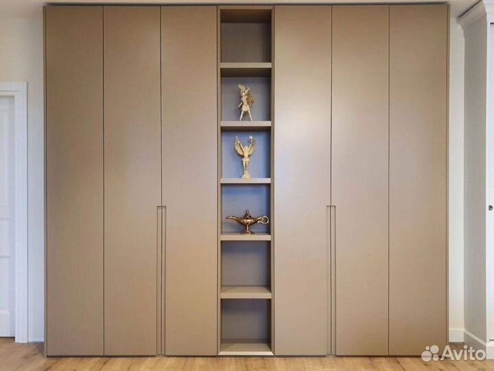 Шкаф встроенный