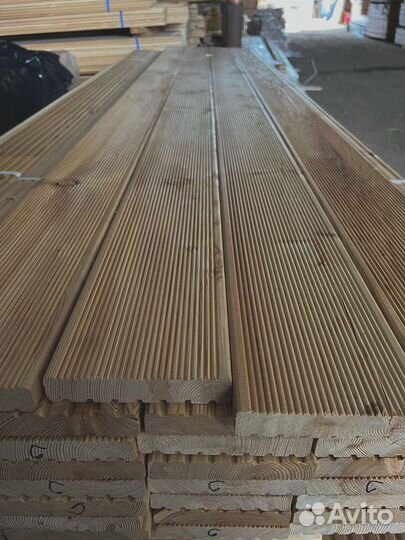 Строганная лиственница: доски 45x150 мм, сделаны с максимальной точностью