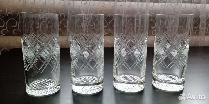 Хрустальные стаканы