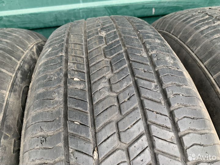 Yokohama Geolandar G033 215/70 R16 100H