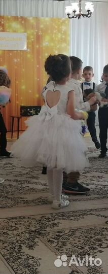 Платье на выпускной, новый год