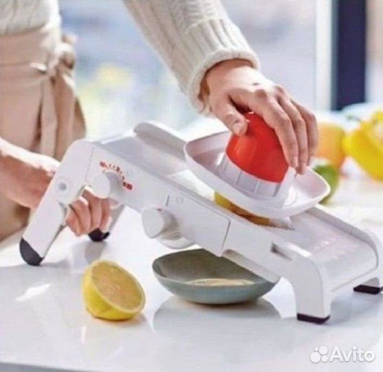 Тёрка-овощерезка 