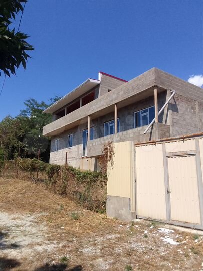 Дом 700 м² на участке 14 сот.