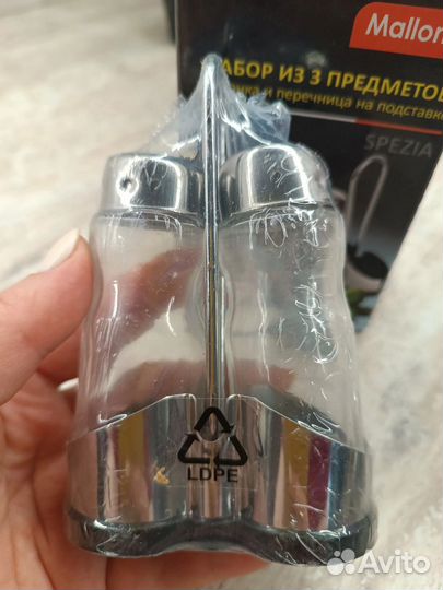 Солонка и перечница новые