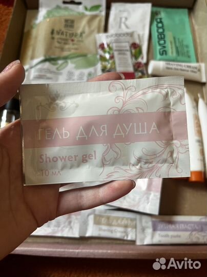 Набор косметики просроченный