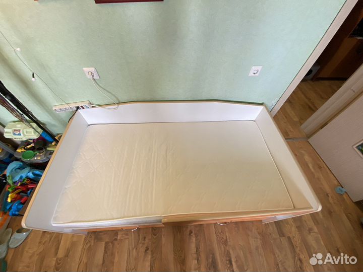 Кровать детская
