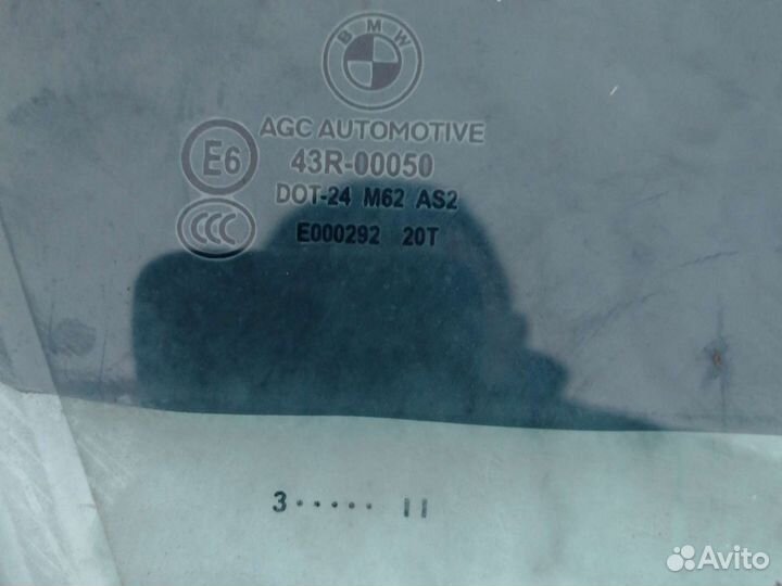 Стекло переднее правое бмв ф10 BMW f10