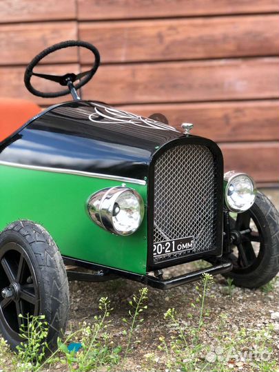 Детский электромобиль. 3-7 лет