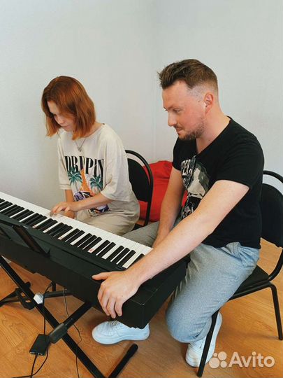 Саксофонист на мероприятие