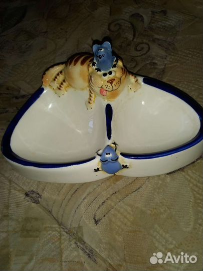 Посуда для кошки