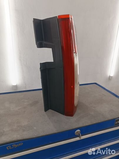 Фонарь задний правый LADA largus