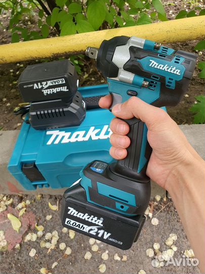 Аккумуляторный гайковёрт makita 450н.м