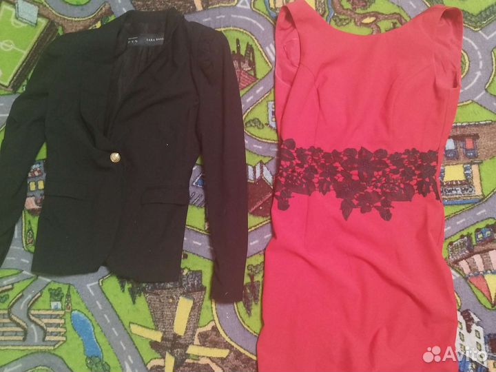 Два больших пакета фирменной одежды 42 -44