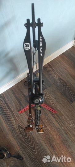 Лук блочный Bear Authority с набором аксессуаров