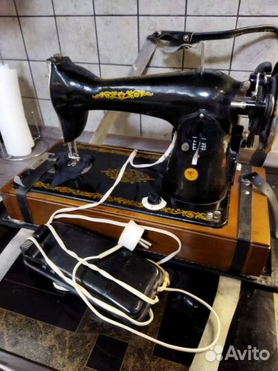 Швейная машинка