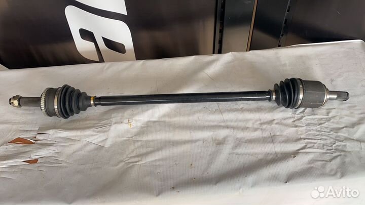 Полуось перед прав KIA ceed (2007)