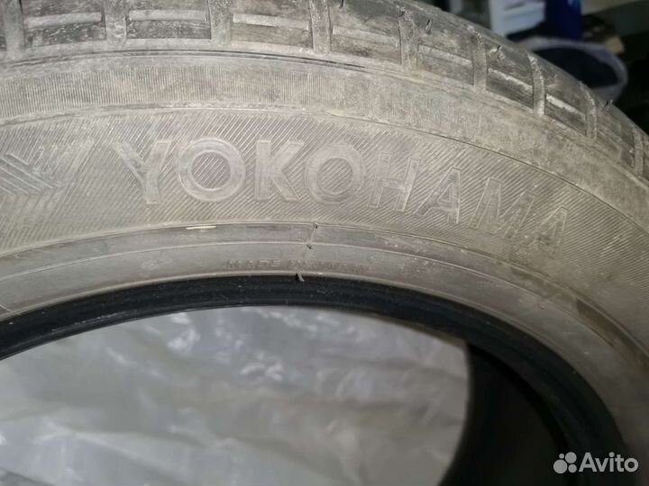 Yokohama A349 215/60 R17 96H