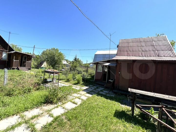 Дача 30 м² на участке 8 сот.