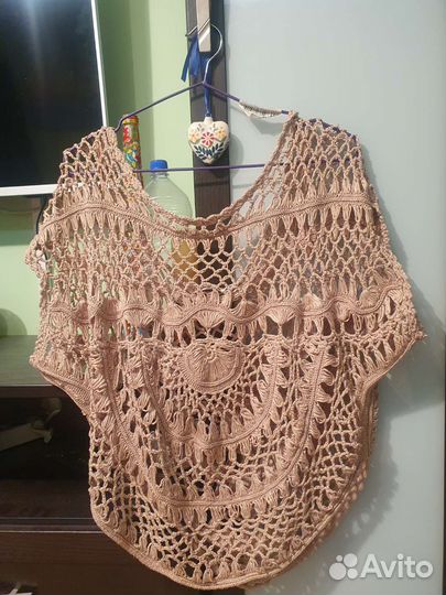 Пончо Stradivarius. Размер S