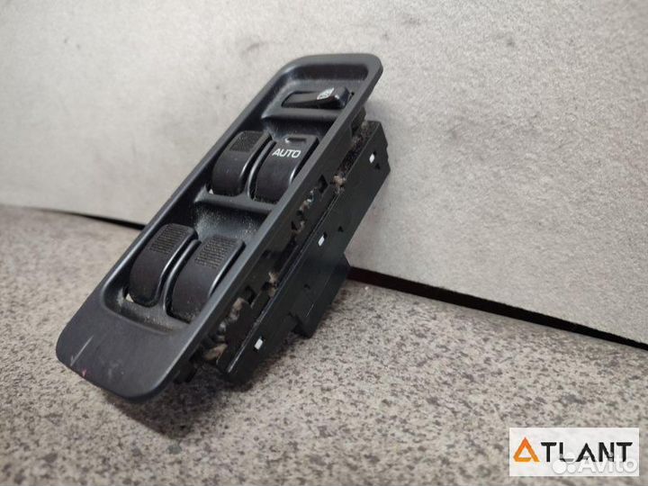 Пульт стеклоподъемника передняя правая daihatsu ST