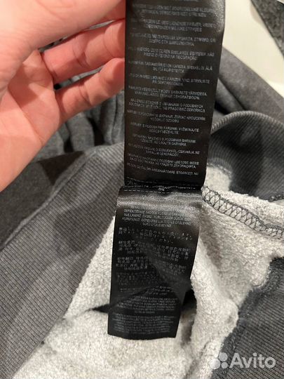 Оригинальный худи guess