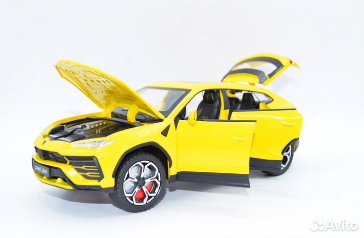 Модель автомобиля Lamborghini Urus